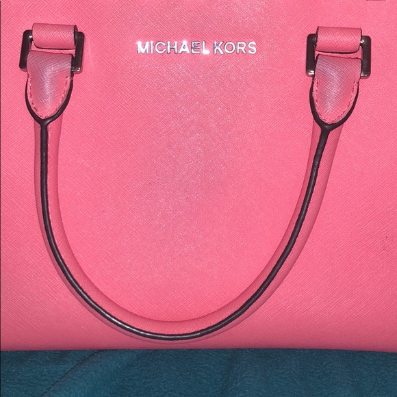 Michael Kors Coral Selma Studded - Picture 2 of 8